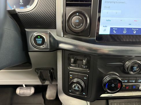 Used 2022 Ford F150 Limited image 20