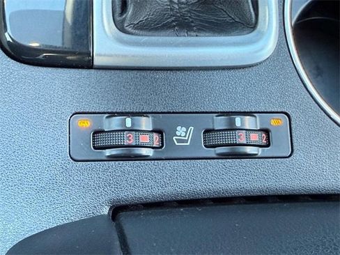 Used 2018 Toyota Highlander Limited image 24