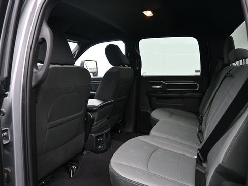 Used 2024 RAM 2500 Big Horn image 27