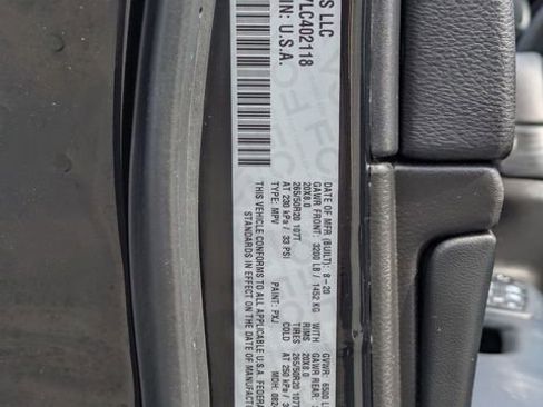 Certified 2020 Jeep Grand Cherokee Altitude AWD/4WD image 32