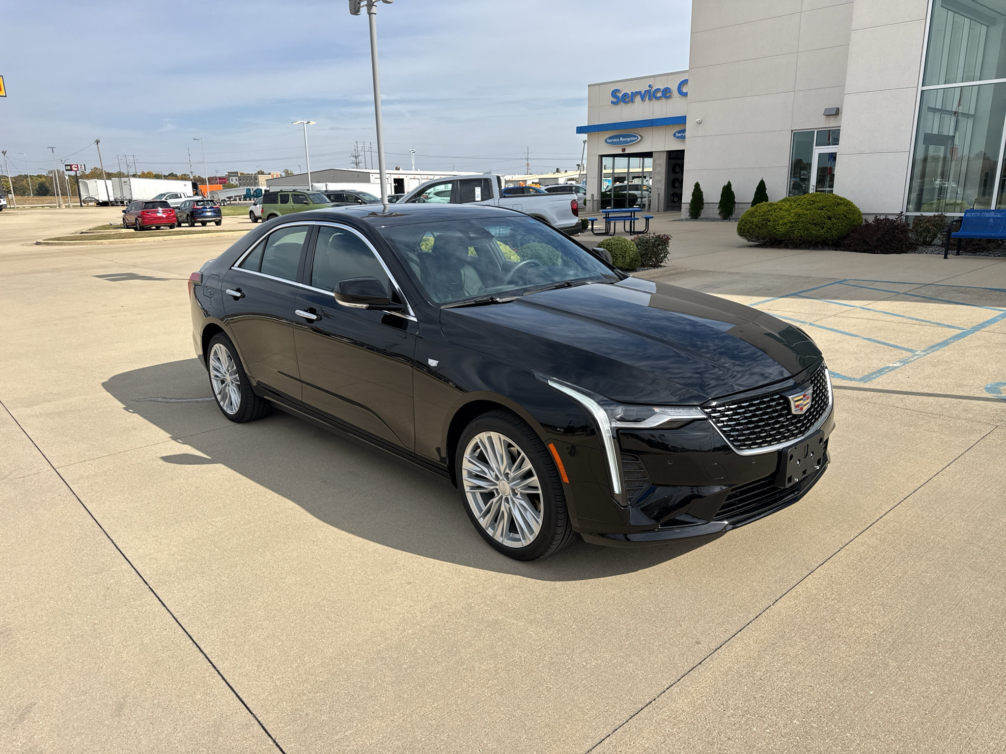 Used 2025 Cadillac CT4 Premium Luxury AWD/4WD image 3