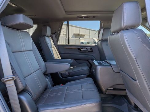 New 2026 Chevrolet Tahoe High Country AWD/4WD image 30