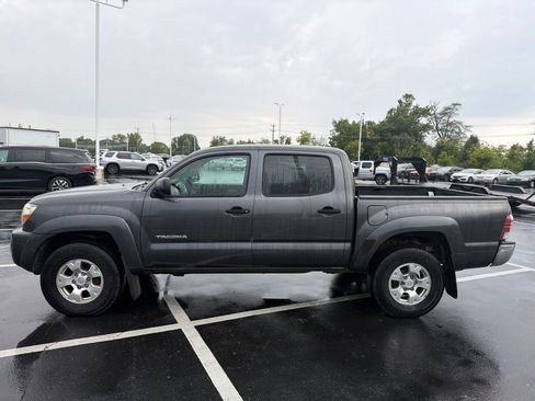 Used 2011 Toyota Tacoma 4x4 Double Cab w/ SR5 Pkg #2 image 4