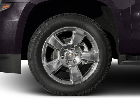 Used 2017 Chevrolet Tahoe LS w/ Enhanced Driver Alert Package image 14