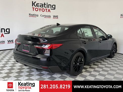 New 2026 Toyota Camry SE image 14