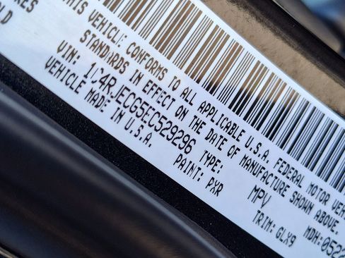 Used 2014 Jeep Grand Cherokee Overland image 15