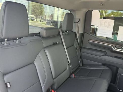 Used 2026 GMC Sierra 1500 SLT w/ SLT Convenience Package AWD/4WD image 55