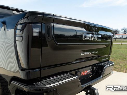 Used 2025 GMC Sierra 2500 Denali Ultimate image 34
