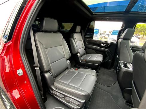 Certified 2024 Chevrolet Tahoe Z71 w/ Luxury Package AWD/4WD image 20