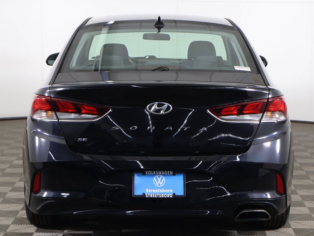 Used 2018 Hyundai Sonata SE FWD image 10