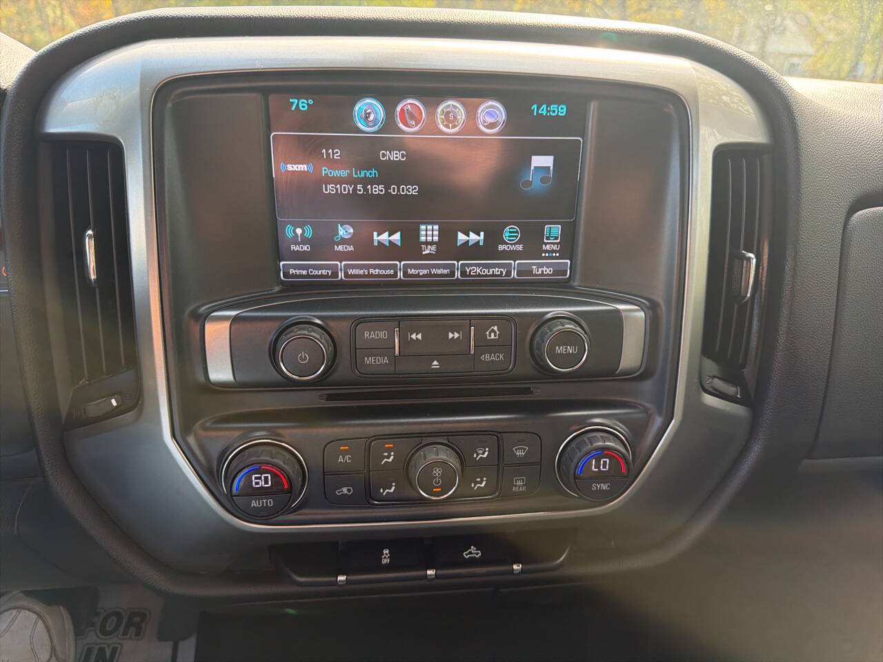 Used 2017 Chevrolet Silverado 1500 LT w/ All Star Edition AWD/4WD image 30