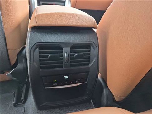 Used 2024 BMW 430i Convertible w/ M Sport Package RWD image 17