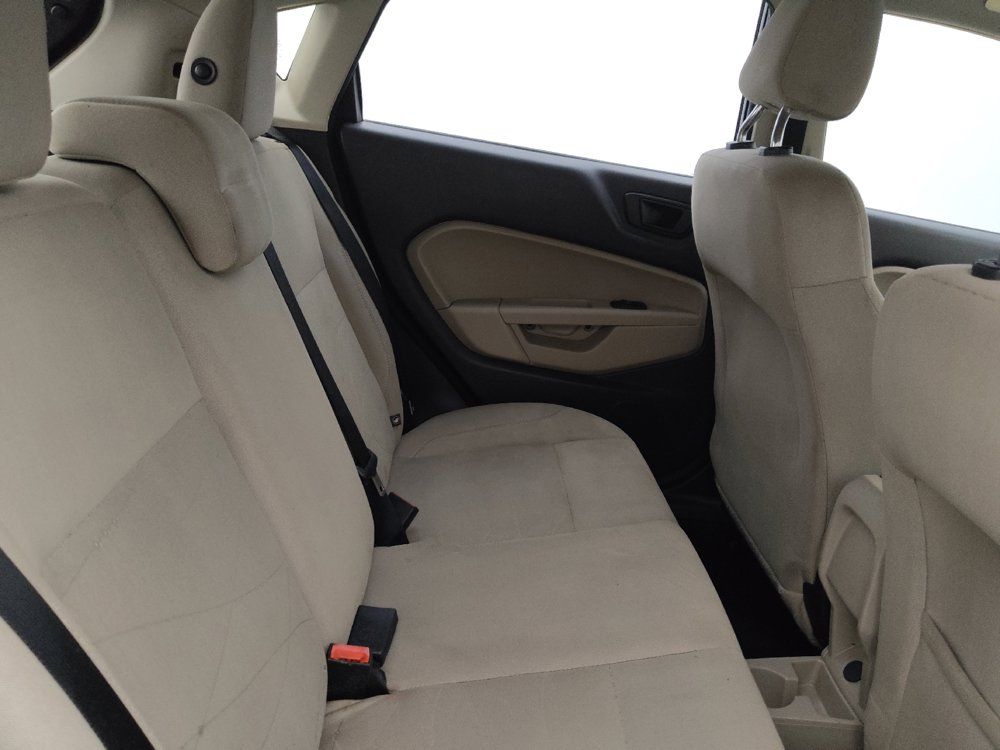 Used 2019 Ford Fiesta SE FWD image 19