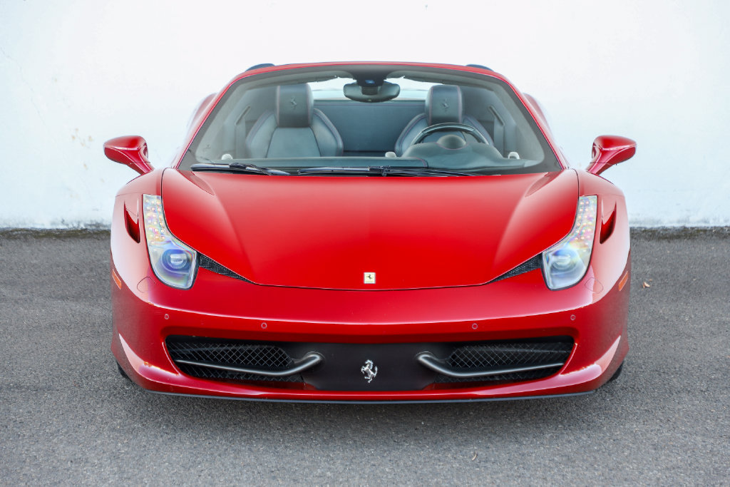 Used 2012 Ferrari 458 Spider RWD image 15