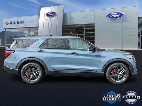 Certified 2025 Ford Explorer ST image 2