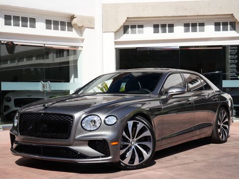 New 2026 Bentley Flying Spur Plug-In Hybrid AWD/4WD image 23