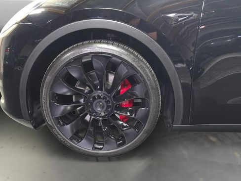 Used 2022 Tesla Model Y Performance AWD/4WD image 20