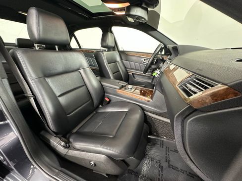 Used 2011 Mercedes-Benz E 350 4MATIC Sedan image 6