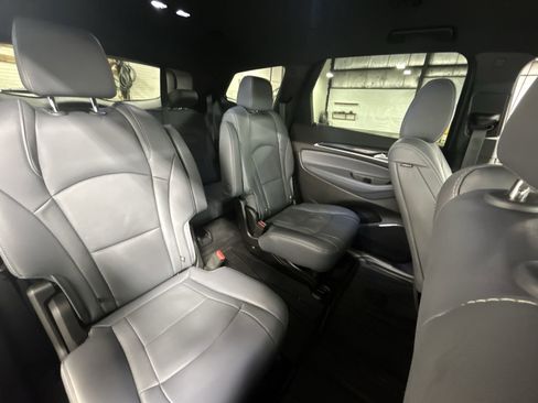Certified 2024 Buick Enclave Essence w/ LPO, Floor Liner Package AWD/4WD image 27
