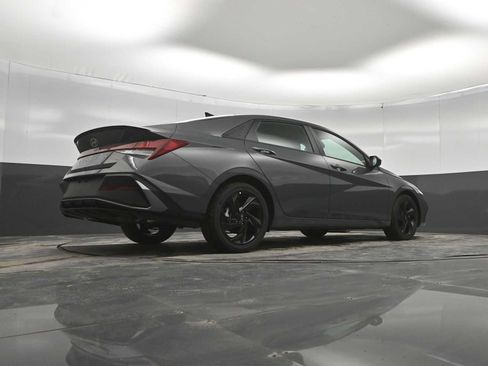 New 2026 Hyundai Elantra SEL Sport FWD image 37