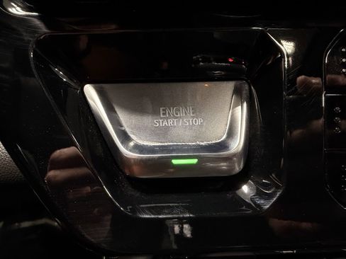 Used 2024 GMC Sierra 1500 AT4X image 45