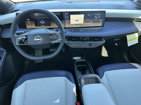 New 2026 Nissan Leaf SV+ w/ Illuminated Package FWD image 17