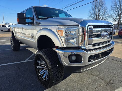 Used 2012 Ford F250 Lariat w/ Lariat Ultimate Pkg image 9