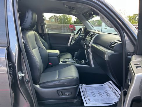 Used 2023 Toyota 4Runner SR5 Premium AWD/4WD image 30