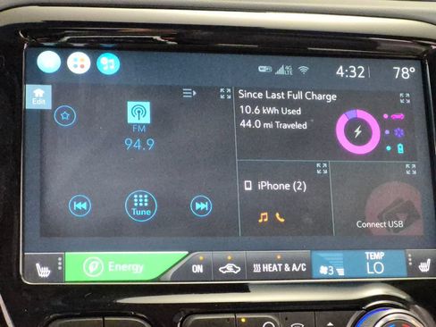 Used 2018 Chevrolet Bolt Premier w/ Driver Confidence II Package FWD image 21