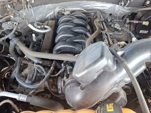 Used 2016 Ford F150 Lariat w/ Equipment Group 502A Luxury image 28