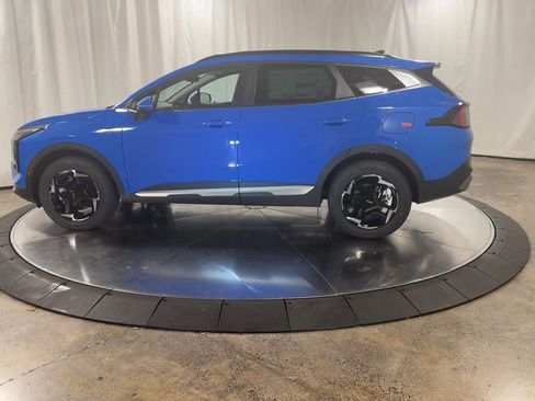 New 2026 Kia Sportage EX w/ EX Panorama Roof Package image 7