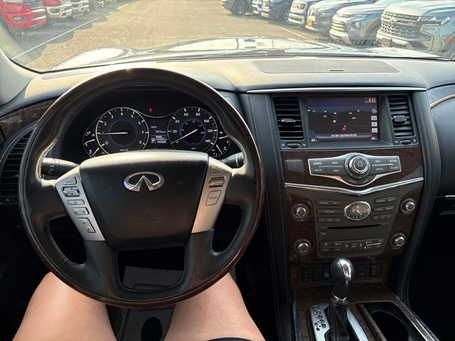 Used 2016 INFINITI QX80 4WD image 10