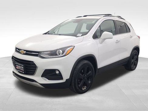 Used 2017 Chevrolet Trax Premier w/ Driver Confidence II Package image 9
