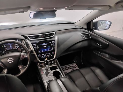 Used 2023 Nissan Murano SV w/ SV Midnight Edition Package FWD image 17