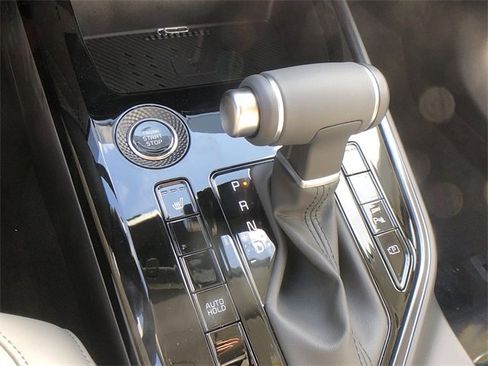 New 2025 Kia Niro EX image 20