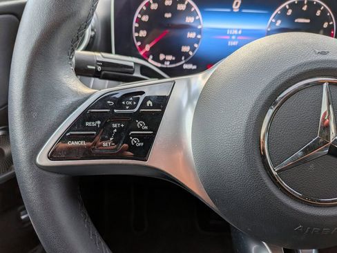 Used 2024 Mercedes-Benz C 300 Sedan image 15