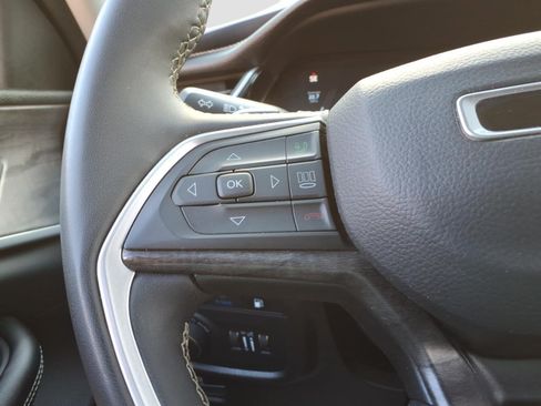 Used 2024 Jeep Grand Cherokee Limited 4xe AWD/4WD image 25