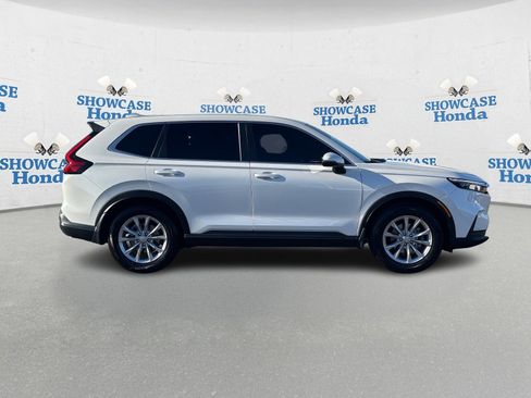 Used 2025 Honda CR-V EX image 9