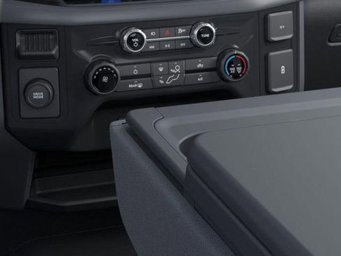New 2025 Ford F150 XL w/ Equipment Group 103A High image 15