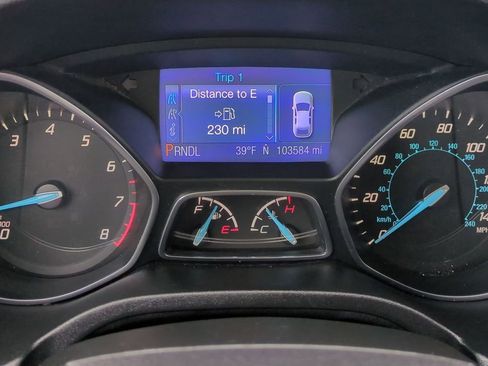 Used 2014 Ford Focus SE w/ SE Sport Package image 33