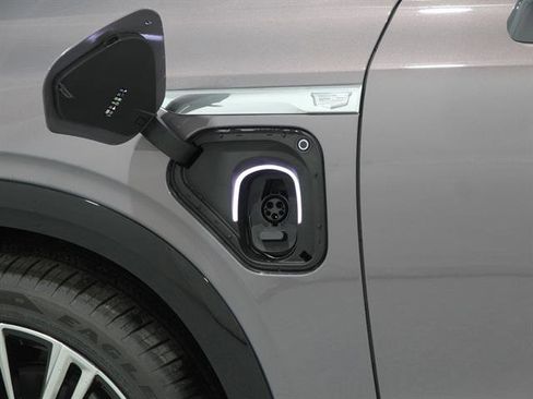 New 2026 Cadillac Vistiq Premium Luxury image 4