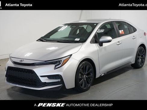Certified 2024 Toyota Corolla SE FWD image 1