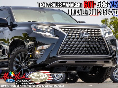 Used 2023 Lexus GX 460 Premium w/ Premium Package AWD/4WD image 3