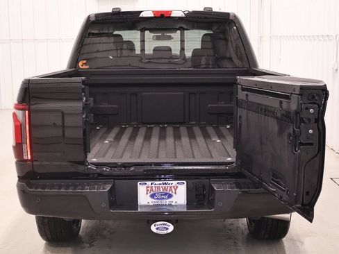 New 2025 Ford F150 Platinum w/ Equipment Group 703A Plus AWD/4WD image 34