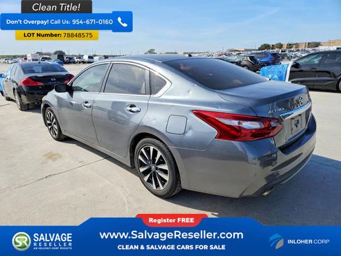 Used 2018 Nissan Altima 2.5 SV image 3