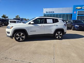 Used 2018 Jeep Compass Latitude video 2