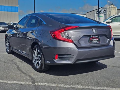 Used 2016 Honda Civic EX image 3