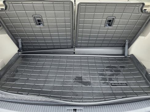 New 2025 Volkswagen Atlas SEL Premium R-Line image 23