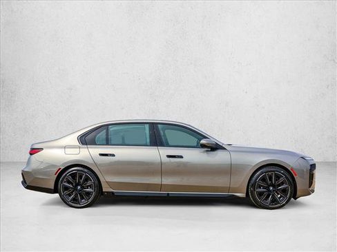 New 2026 BMW 760i xDrive w/ Executive Package AWD/4WD image 4