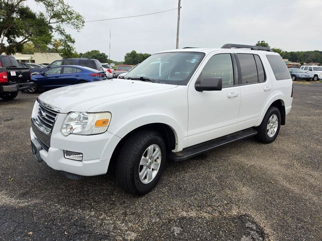 Used 2010 Ford Explorer XLT AWD/4WD image 10